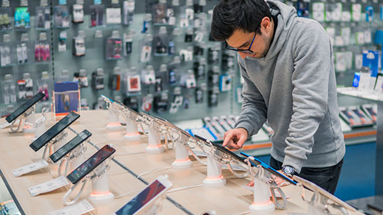 Waktu Yang Tepat Untuk Membeli Smartphone Baru Adalah... Apa Yang Harus Dicari Saat Membeli Smartphone