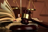 Perbedaan Antara Hukum Dan Politik Dalam Kehidupan Sehari-Hari