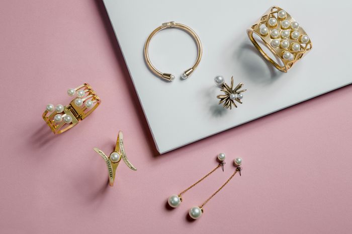 Printilan Cantik - **TIPS MEMILIH AKSESORIS YANG TEPAT** Aksesoris yang ... Trik Memilih Aksesori Yang Tepat Untuk Penampilan