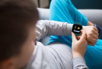 Teknologi Wearable Yang Populer Di Kalangan Anak Muda